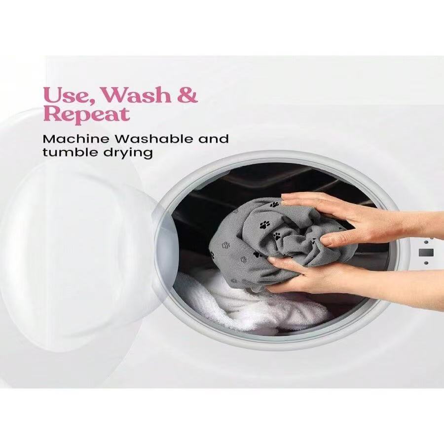 Washable Pee Pads for Dogs, Cats, Puppy, 2 Pack Ultra-Absorbent and Leak-Proof Non-Slip Reusable Potty Training Pads for Cages,Grey Footprints
