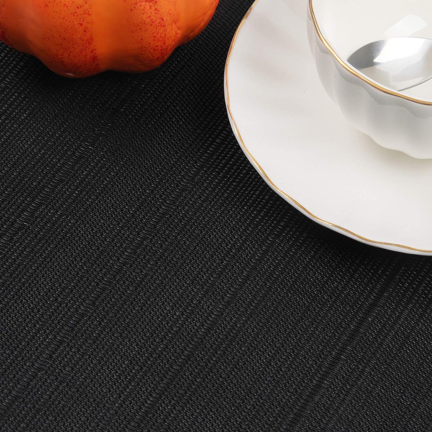 Round Table Placemats Set Wedge Shaped Place Mat with Centerpiece Round Mat Heat Resistant Table Mats Washable, Black