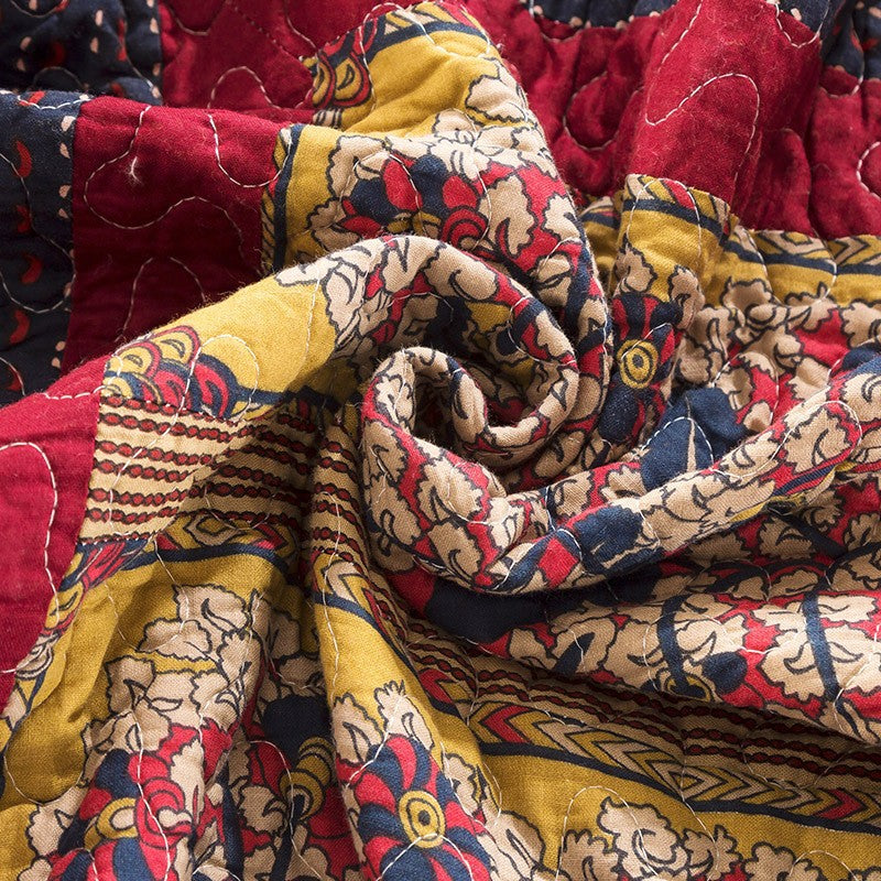 3 Piece reversible quilt bedding set（1 quilt plus 2 pillowcase）