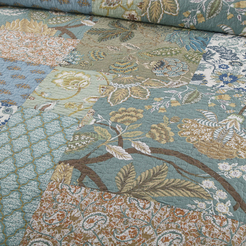 3 Piece reversible quilt bedding set（1 quilt plus 2 pillowcase）