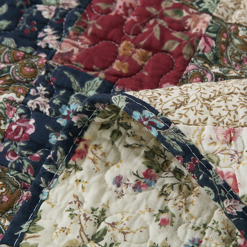 3 Piece reversible quilt bedding set（1 quilt plus 2 pillowcase）