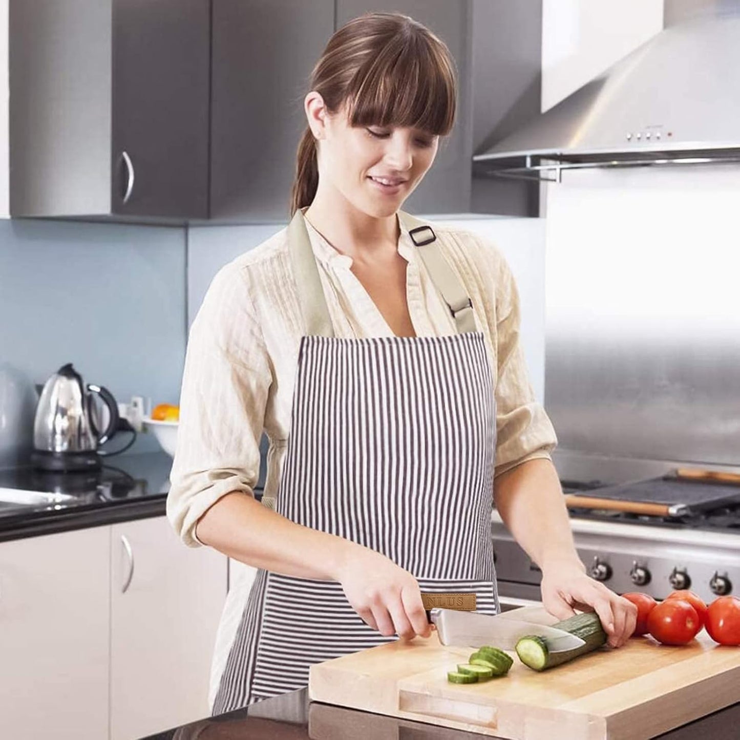 2 Pack Kitchen Cooking Aprons, Adjustable Bib Soft Chef Apron with 2 Pockets for Men Women(Brown/Brown)