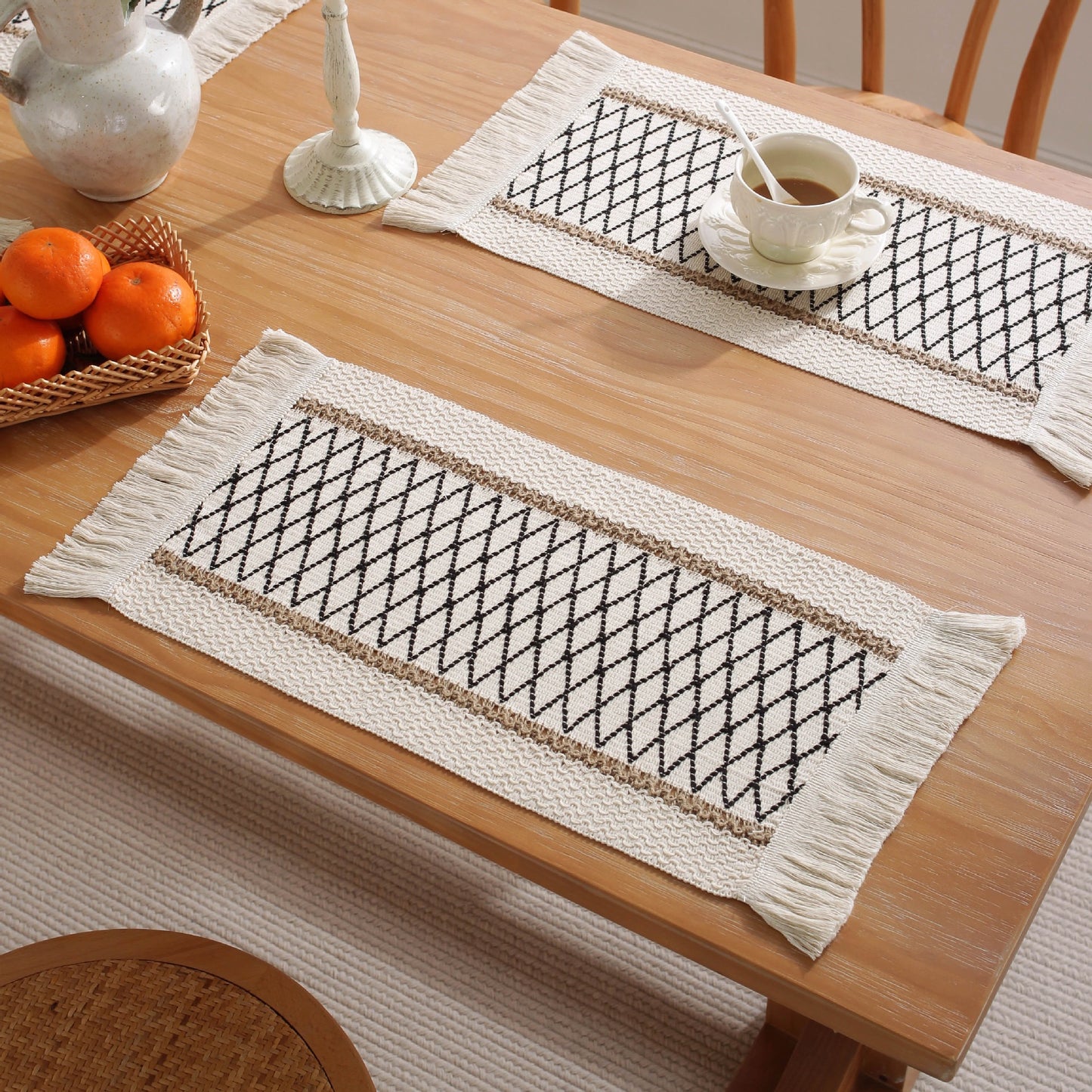 Hemp rope woven belt tassel drainage shrinkproof soft wrinkle resistant kitchen decorative cloth tablecloth（  Black grid）