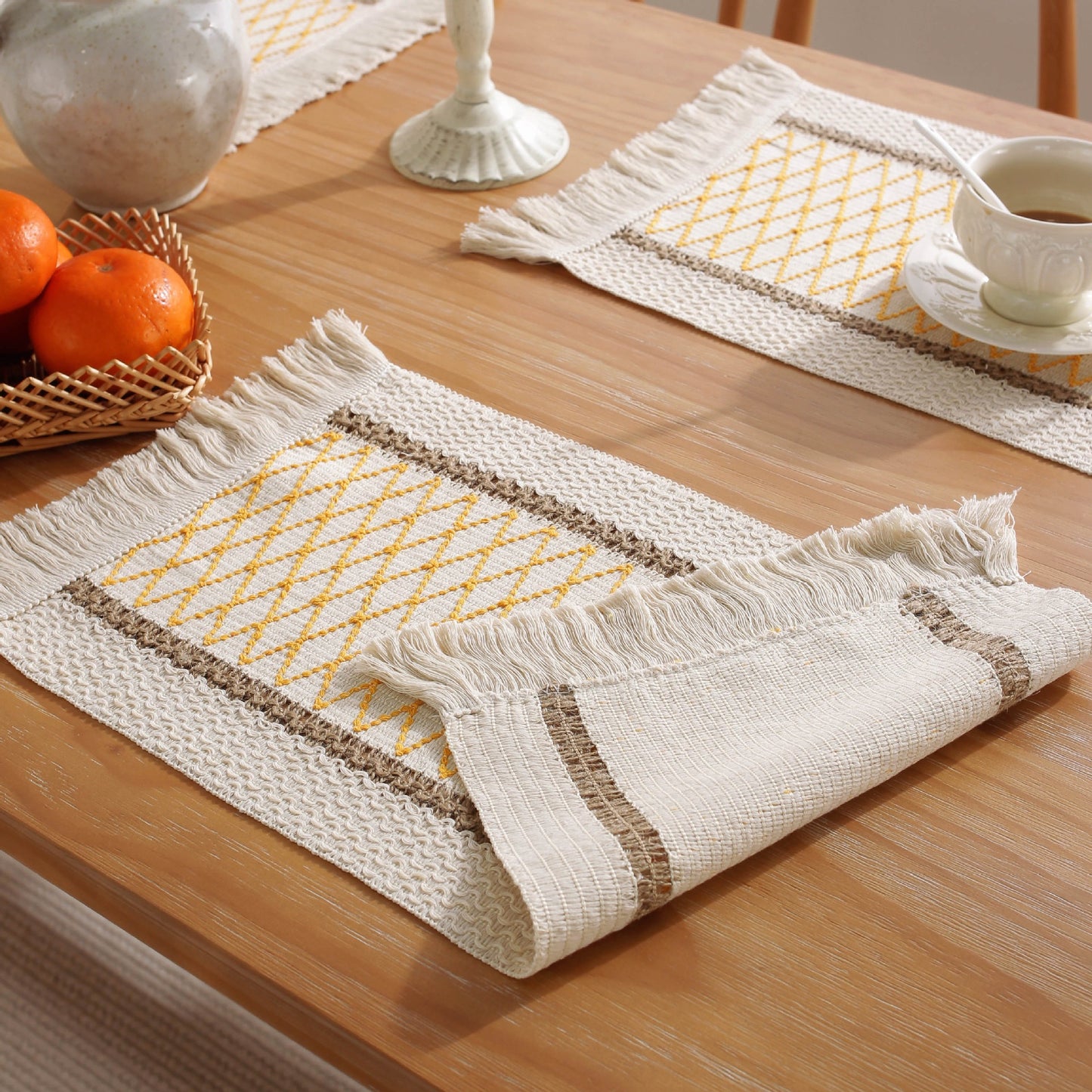 Hemp rope woven belt tassel drainage shrinkproof soft wrinkle resistant kitchen decorative cloth tablecloth（Yellow  grid）