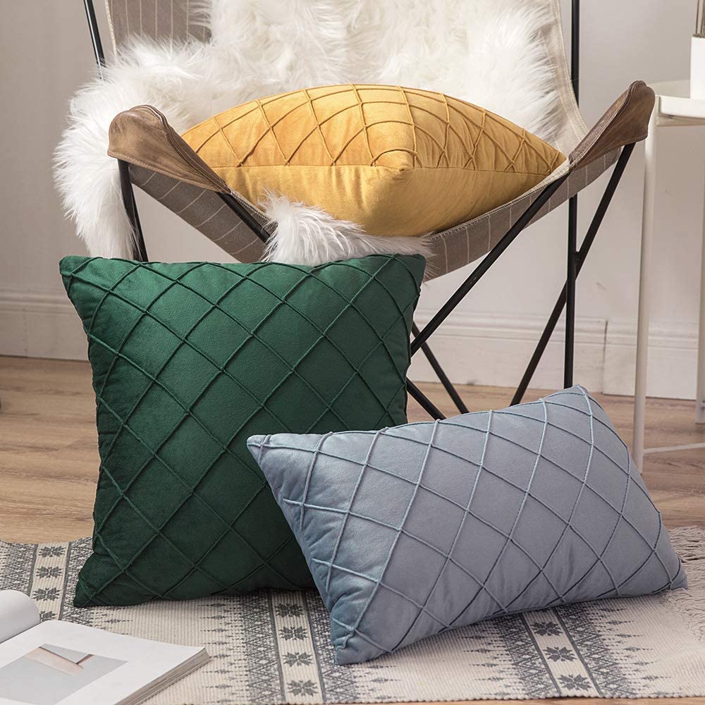 Velvet Throw Pillow Square Soft Couch Pillows Set of 2 (Inserts + Pillow Covers, Dark Green)