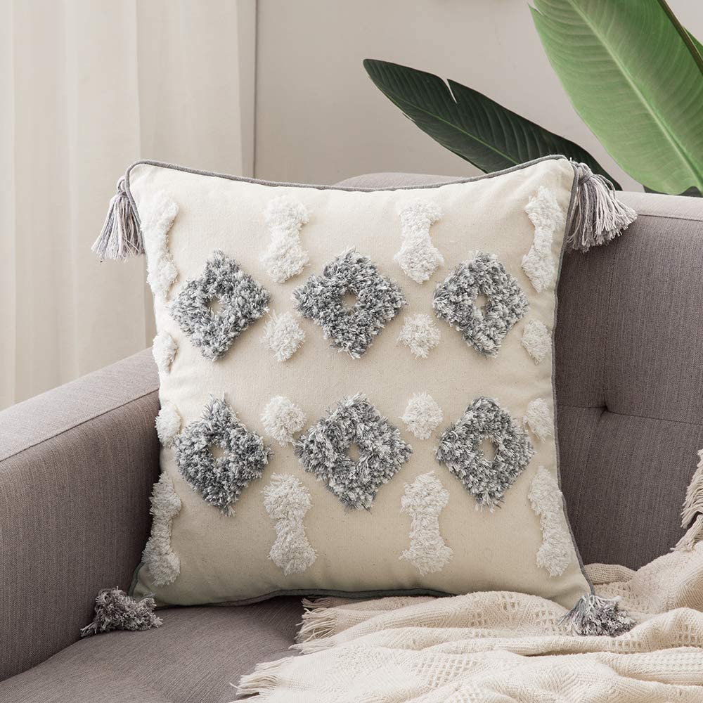 Tribal Boho Woven with Tassels Pillow Square Soft Couch Pillows Set of 2 (Inserts + Pillow Covers, Diamond)