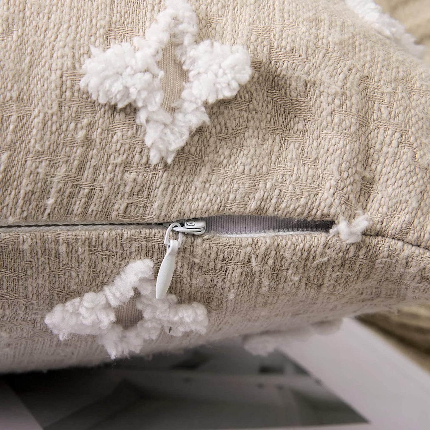 Velvet Throw Pillow Diamond Jacquard Soft Couch Pillows Set of 2 (Inserts + Pillow Covers, Beige)