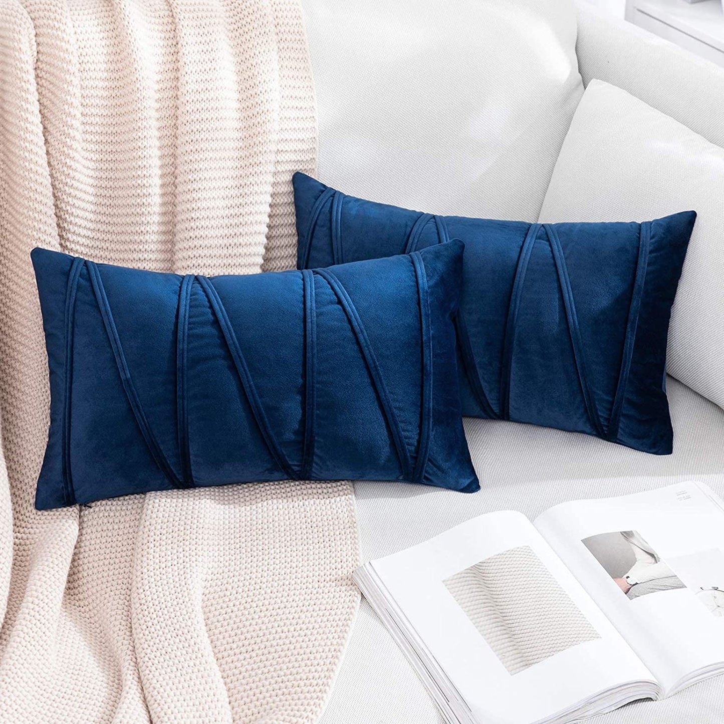 2x Velvet Throw Pillows for Couch Bed Sofa (Inserts + Pillow Covers,  Navy)