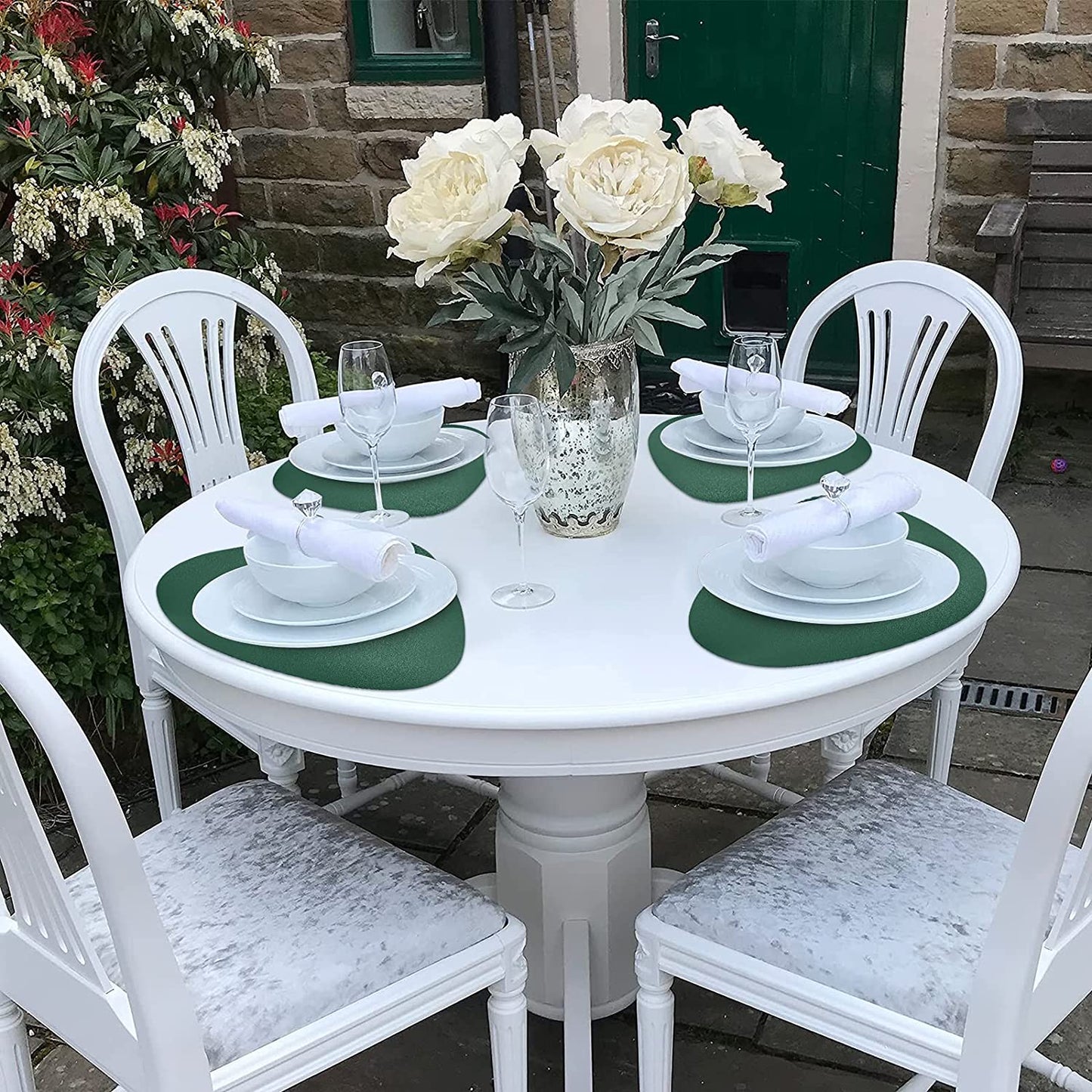 Cozy Life Modern Placemats Set of 4/6/8, Round Leather Placemats for Kitchen Dining Table, Heat Resist Easy to Clean Oval placemats(Green)