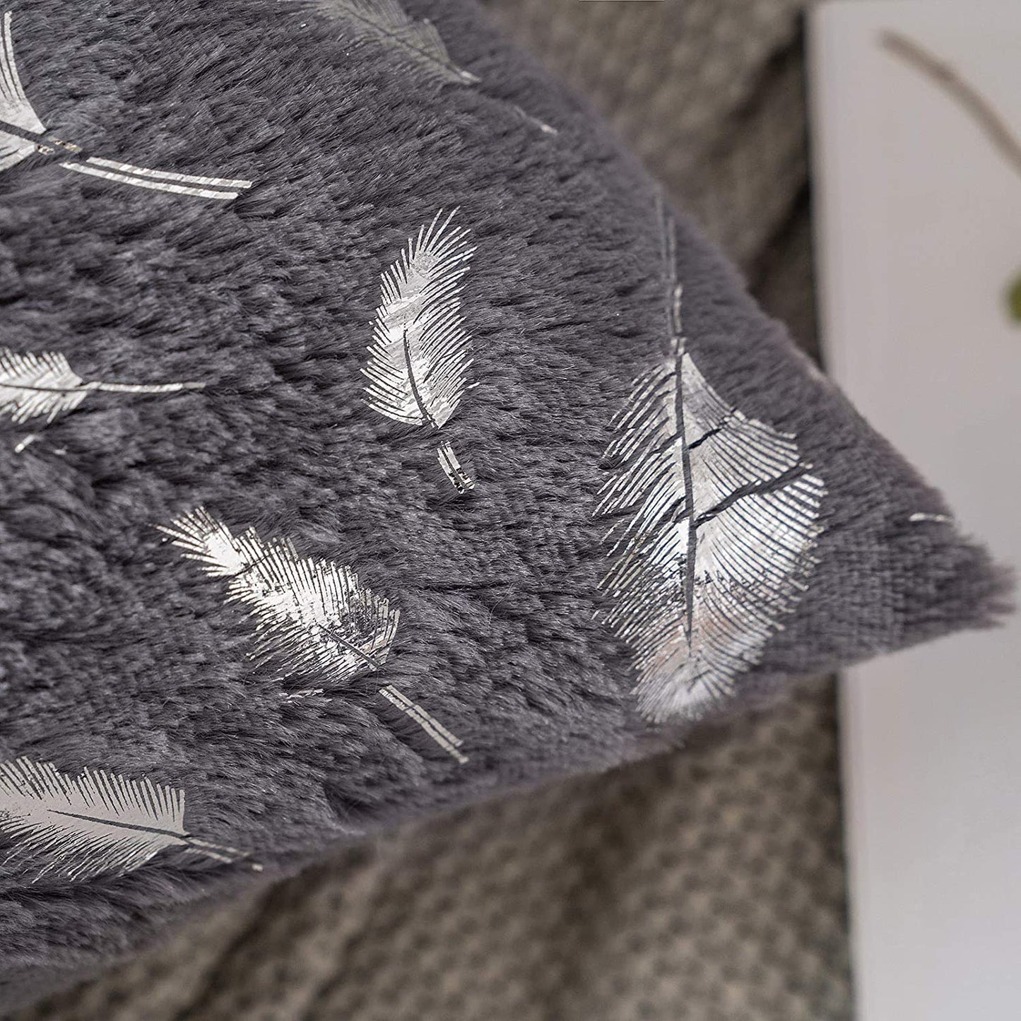 2x Square Throw Pillows Decorative Faux Fur Silver Feathers Silver Leaves Cushion Cases Soft Fluffy(Inserts + Pillow Covers, Grey)