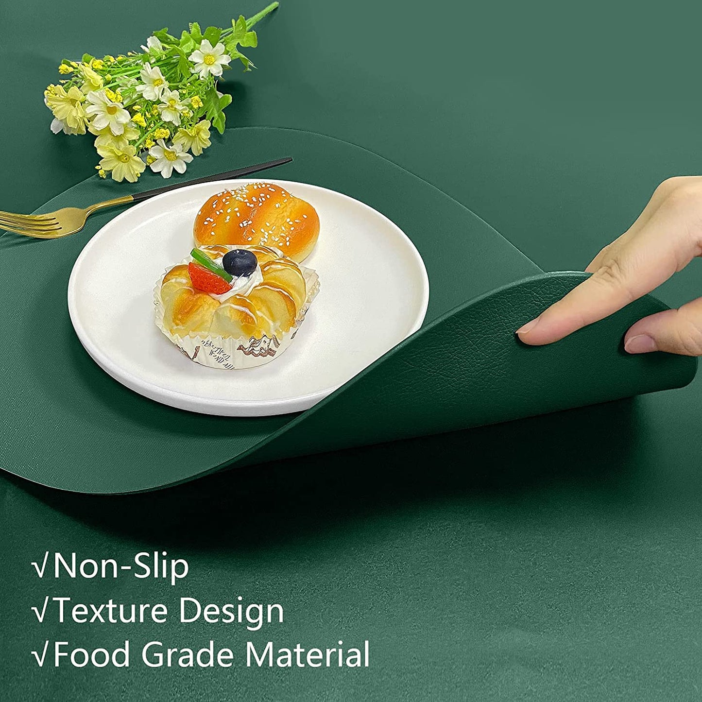 Cozy Life Modern Placemats Set of 4/6/8, Round Leather Placemats for Kitchen Dining Table, Heat Resist Easy to Clean Oval placemats(Green)