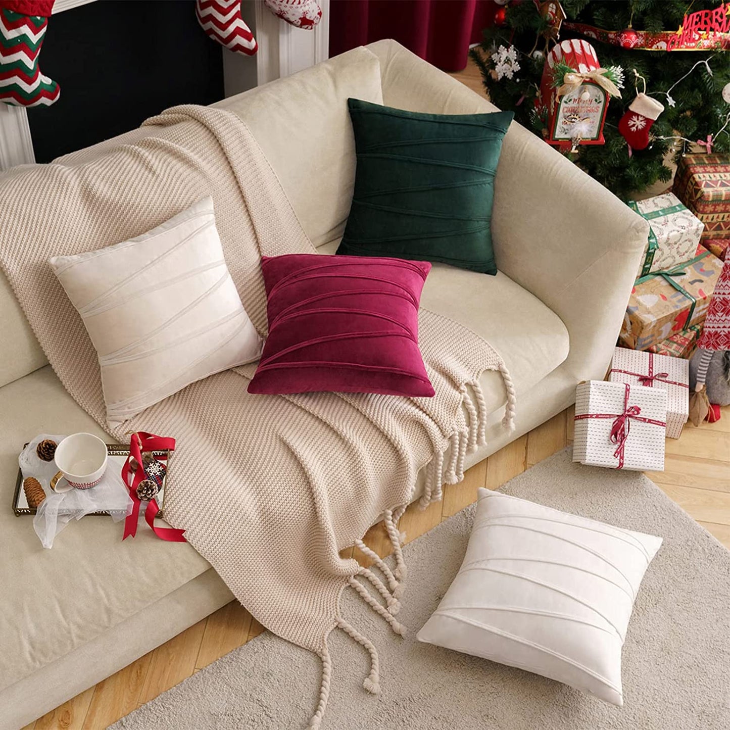 2x Velvet Throw Pillows for Couch Bed Sofa (Inserts + Pillow Covers, Cream)