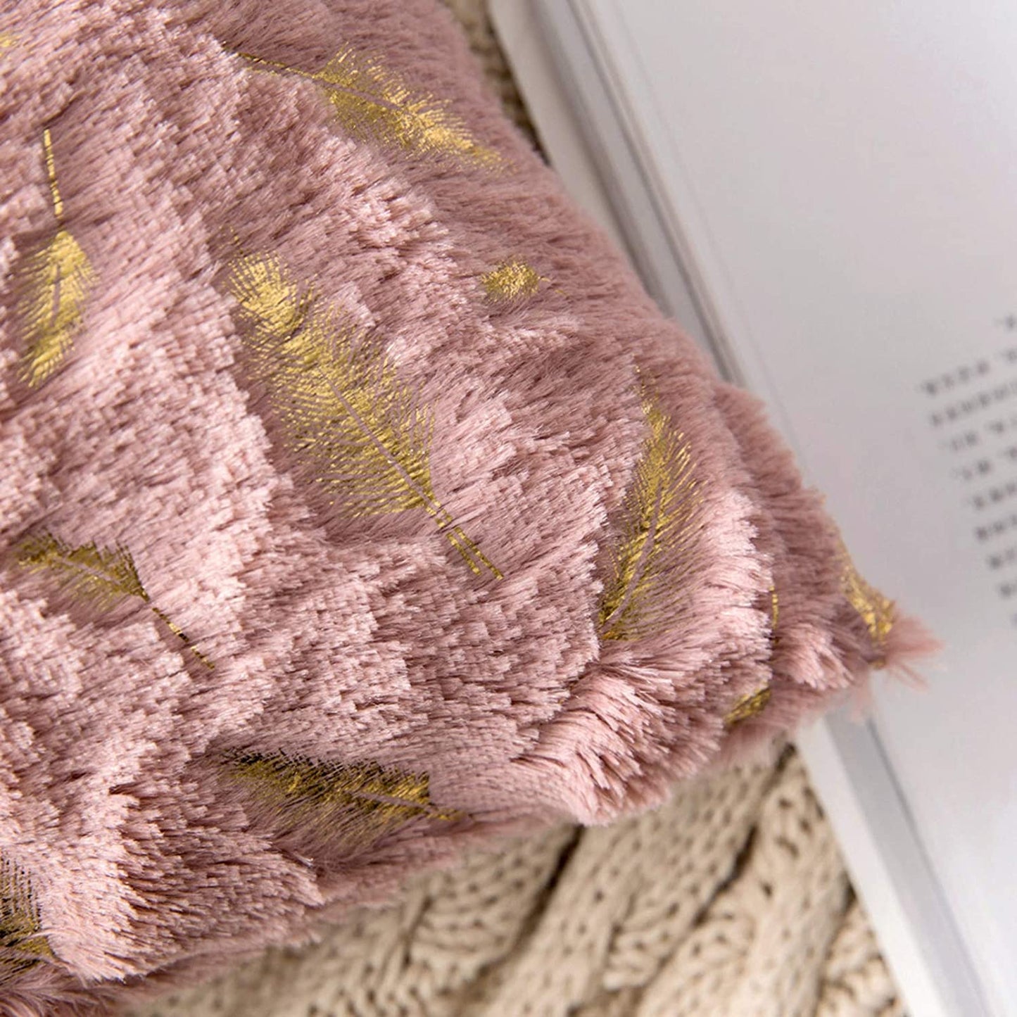 2x Square Throw Pillows Decorative Faux Fur Gold Feathers Gilding Leaves Cushion Cases Soft Fluffy(Inserts + Pillow Covers,Heather Pink)