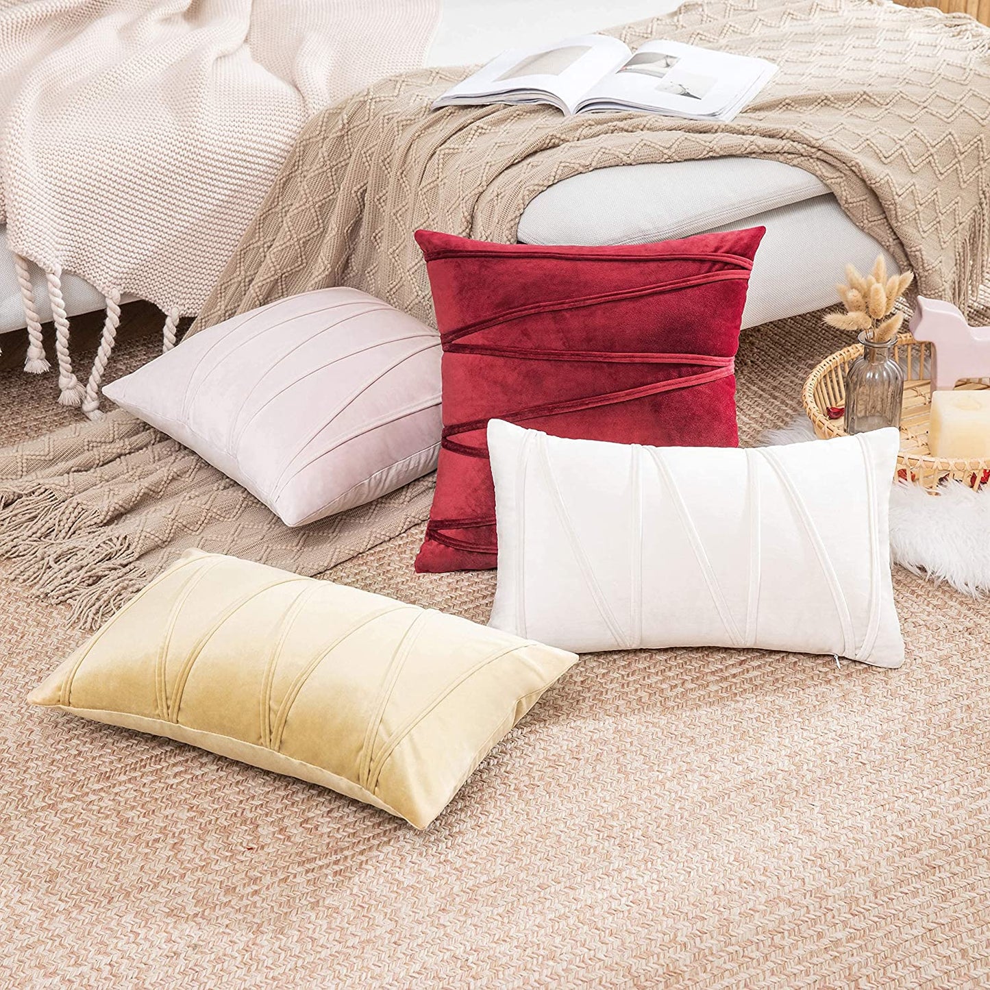 2x Velvet Throw Pillows for Couch Bed Sofa (Inserts + Pillow Covers,  Pink)