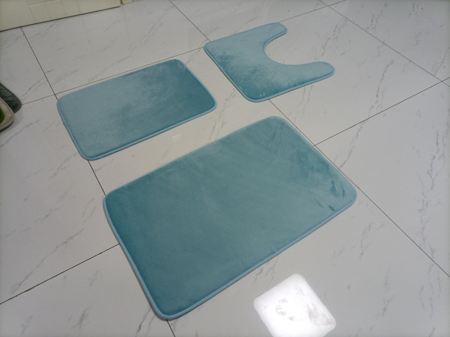 Bathroom Rugs Memory Foam Bath Mat Set for Bathroom, Non Slip Absorbent Velvet - Fast Drying –Bathroom Rug and Contour Rug Set 3 Piece - Sky Blue